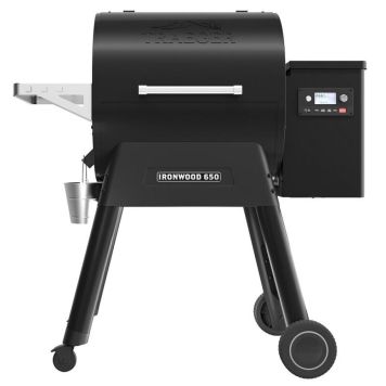 Reykgrill Ironwood 650 Traeger svart